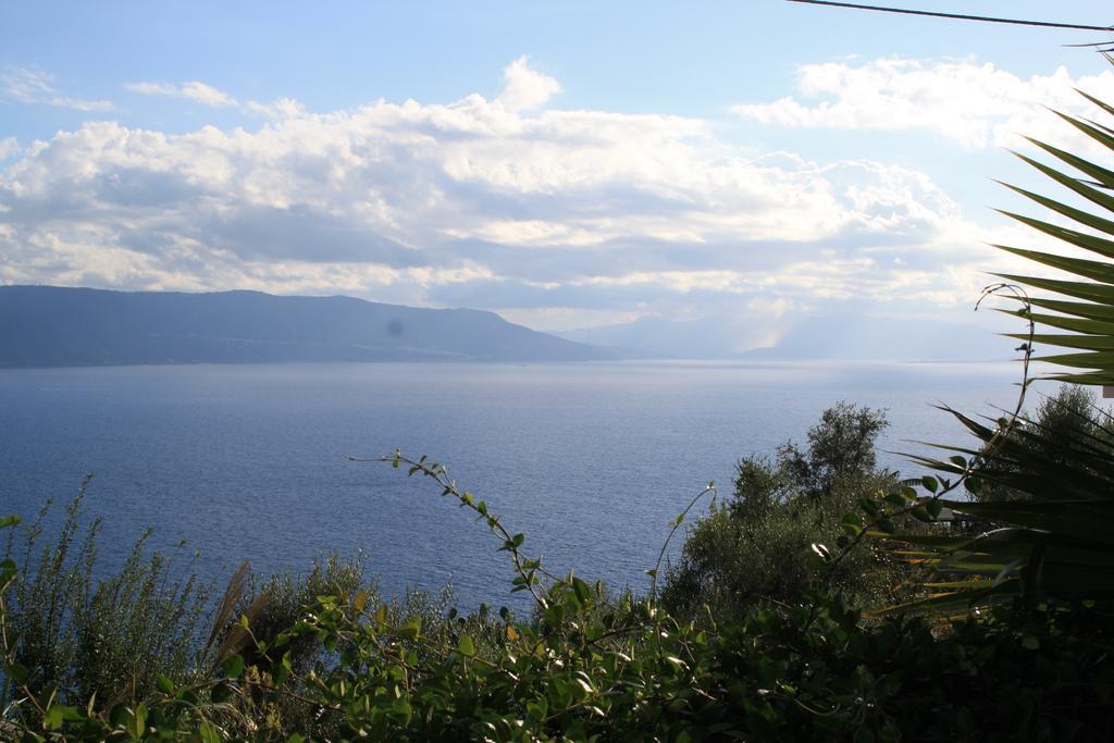 Appartement La Marinella à Palmi Extérieur photo
